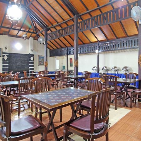 Hotel Septia Γιογκιακάρτα Εξωτερικό φωτογραφία